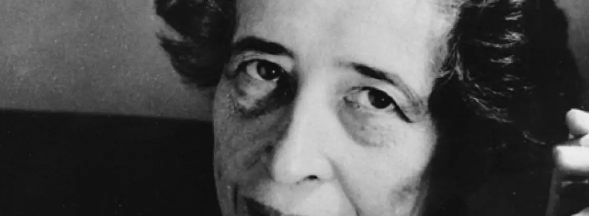 Textos Infinitos/ Los orígenes del Totalitarismo/ Hannah Arendt·